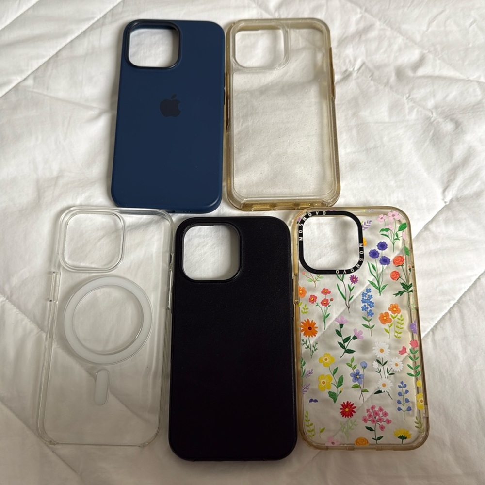 5 IPhone 13 Pro cases